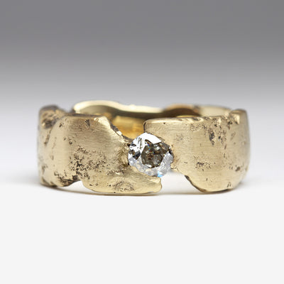 Sandcast R52C Style Heirloom Yellow Gold Ring with Heritage Diamond