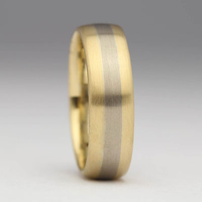 18ct Yellow Gold Ring with 18ct White Gold Inlay