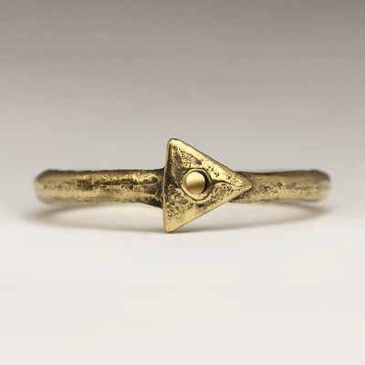 18ct Yellow Gold Triangular Sandcast Engagement Ring