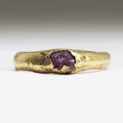 18ct Yellow Gold Sandcast Rough Pink Sapphire Ring